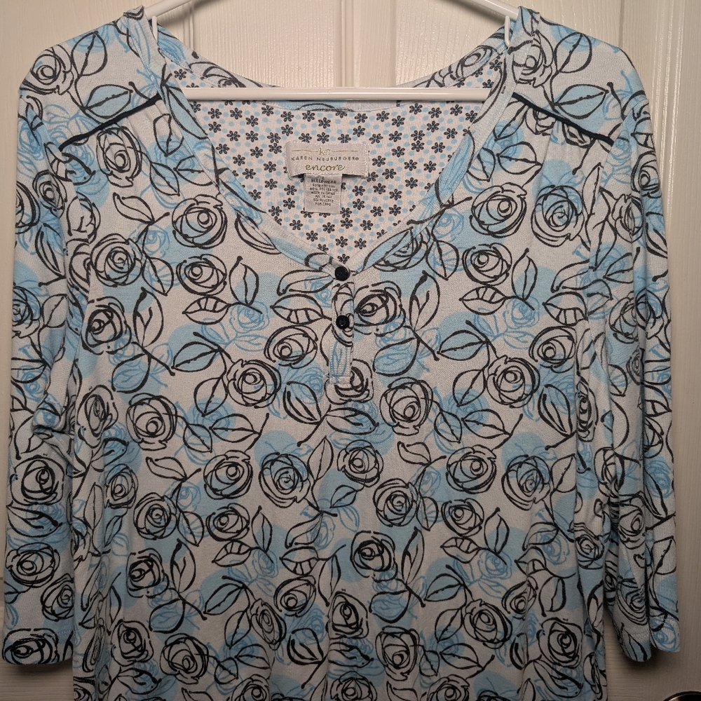 Karen Neuburger Encore Nightgown 3/4 Sleeve Knee Length Blue & White Floral L